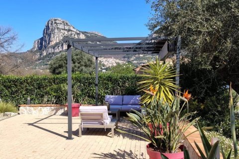 3 bedrooms Villa in La Gaude, France No. 99759 4