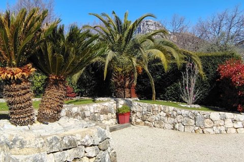 3 bedrooms Villa in La Gaude, France No. 99759 11