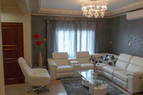 3 bedrooms Villa in Limassol, Cyprus No. 105644 6