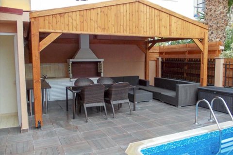 3 bedrooms Villa in Limassol, Cyprus No. 105644 12