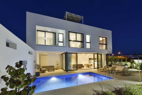 3 bedrooms House in Pernera, Cyprus No. 63127 2