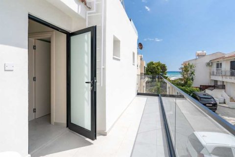 2 chambres Maisonnette à Larnaca, Cyprus No. 101345 13