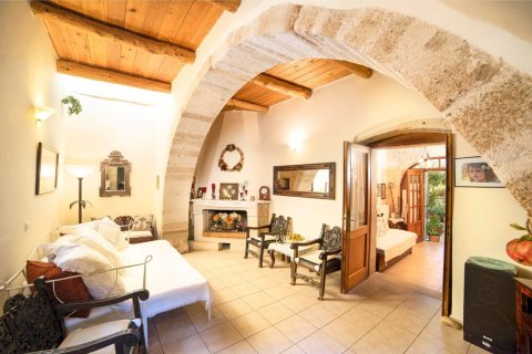 4 bedrooms House in Chania, Greece No. 23979 5