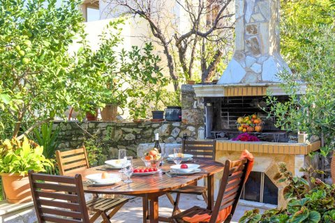 4 bedrooms House in Chania, Greece No. 23979 15