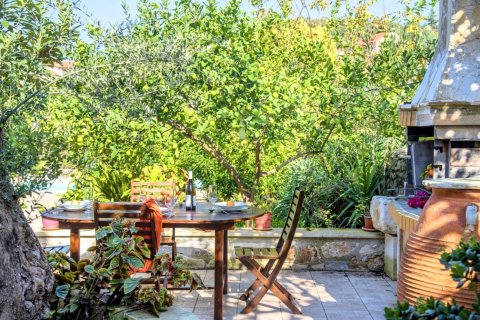 4 bedrooms House in Chania, Greece No. 23979 3