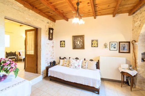 4 bedrooms House in Chania, Greece No. 23979 7