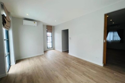 5 bedrooms House in Chiang Mai, Thailand No. 97744 5