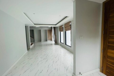 5 bedrooms House in Chiang Mai, Thailand No. 97744 6