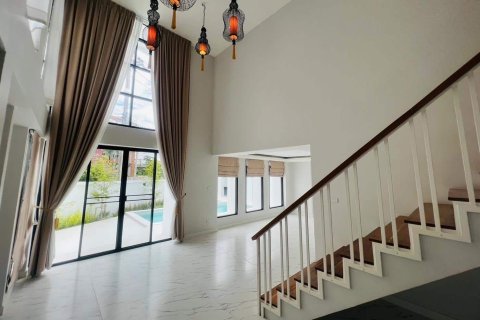 5 bedrooms House in Chiang Mai, Thailand No. 97744 15