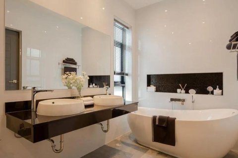 4 bedrooms House in Chiang Mai, Thailand No. 97866 18