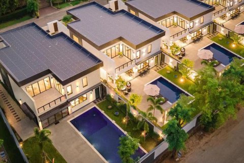 4 bedrooms House in Chiang Mai, Thailand No. 97866 5