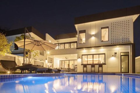 4 bedrooms House in Chiang Mai, Thailand No. 97866 7