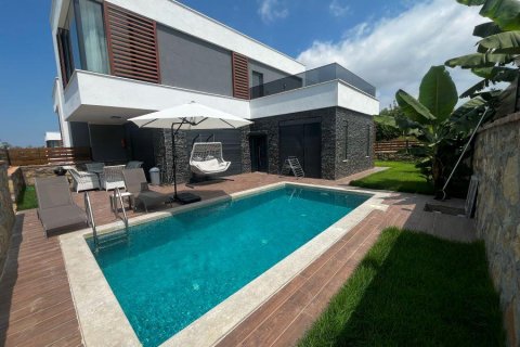 4 rooms Villa à Alanya, Turkey No. 110140