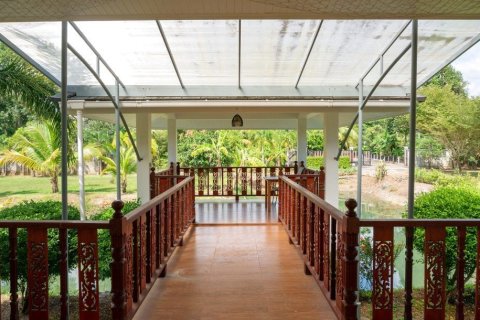 5 bedrooms Villa in Phang Nga, Thailand No. 97202 12