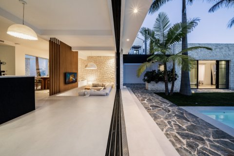 4 bedrooms Villa in Thuan Nam, Vietnam No. 27364 30