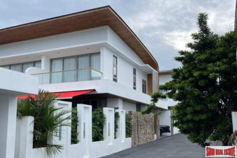 4 bedrooms Villa in Rawai, Thailand No. 96128 30