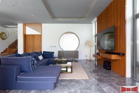 4 bedrooms Villa in Rawai, Thailand No. 96128 2