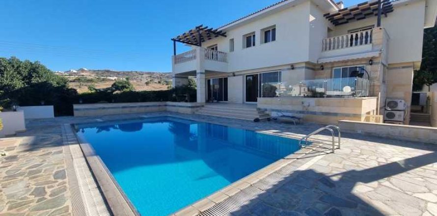 5 dormitorios Villa en Konia, Cyprus No. 84348