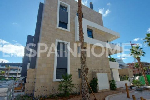 3 bedrooms Apartment in Tan Binh, Vietnam No. 88398 12