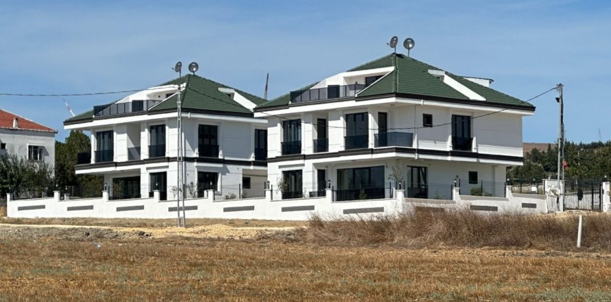 Вилла с 9 спальнями в Стамбул, Турция №16245