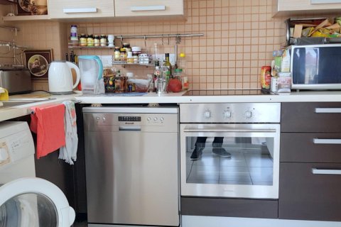 3 bedrooms Apartment in Nicosia, Cyprus No. 105928 11