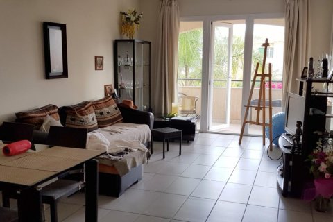 3 bedrooms Apartment in Nicosia, Cyprus No. 105928 8