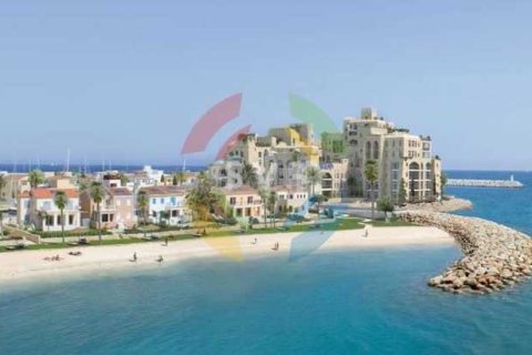 4 bedrooms Apartment in Limassol, Cyprus No. 83289 1