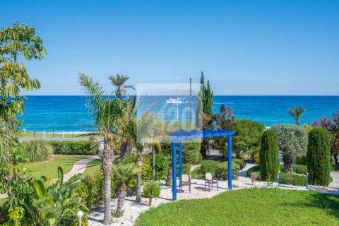 3 bedrooms House in Polis, Cyprus No. 101446 5