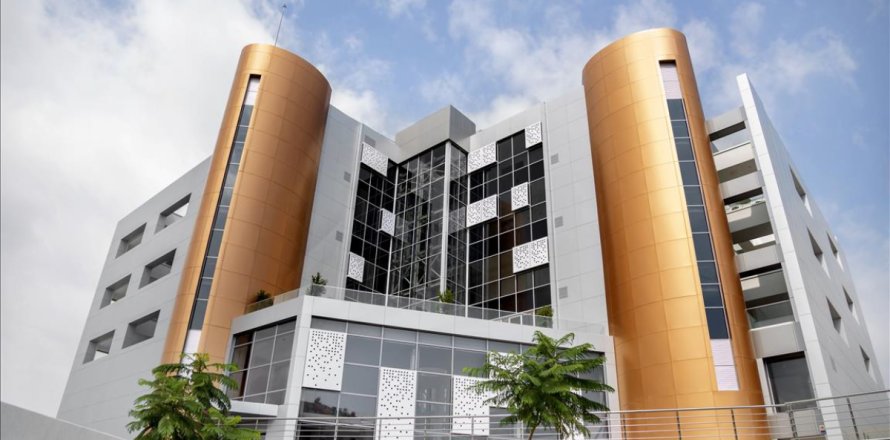 143m² Commercial property in Limassol, Cyprus No. 106365