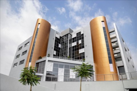 143m² Commercial property en Limassol, Cyprus No. 106365