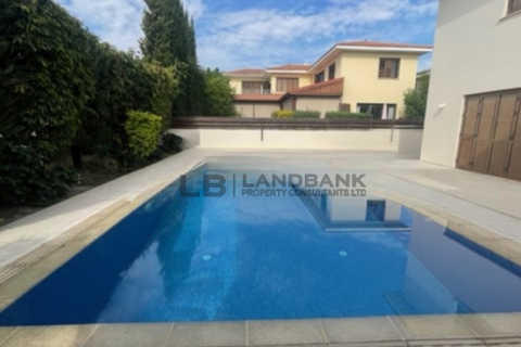 4 bedrooms House in Strovolos, Cyprus No. 65357 5