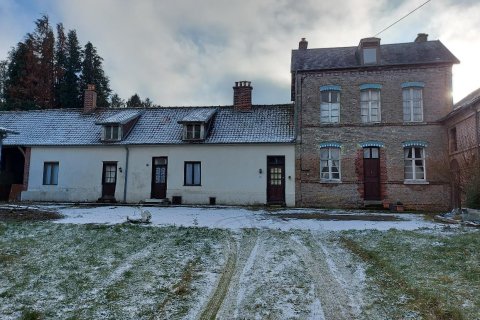 5 bedrooms House in Montigny-les-Jongleurs, France No. 69447 3