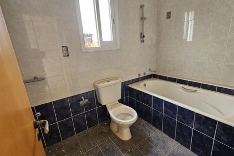 5 bedrooms Villa in Agios Georgios, Cyprus No. 65109 20