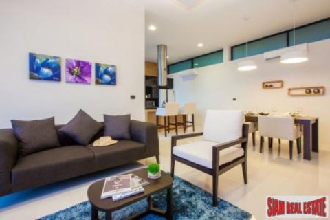 3 bedrooms Villa on the Chaweng Beach, Thailand No. 95767 10