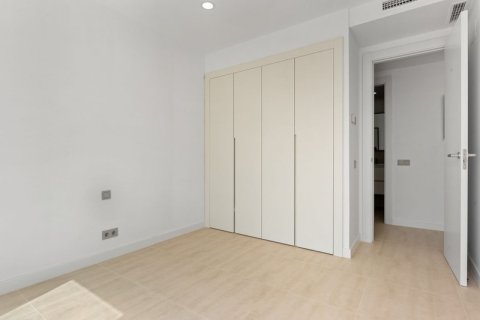 3 bedrooms Penthouse in Dinh An, Vietnam No. 83962 17