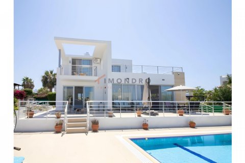 Вилла с 5 спальнями в Dinh Trung, Вьетнам №110366 1