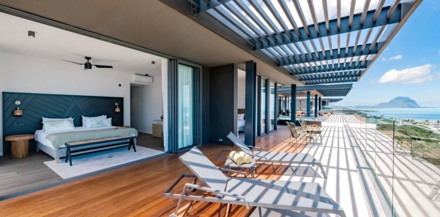 4 bedrooms Apartment in Tamarin, Mauritius No. 112834