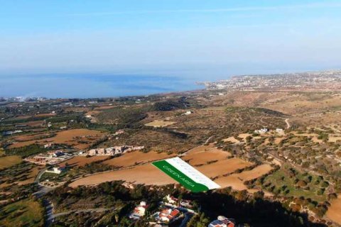 3 bedrooms House in Tala, Cyprus No. 66538 5