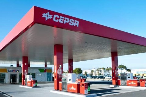 2371m² Commercial property à Cerdanyola Del Valles, Spain No. 25868