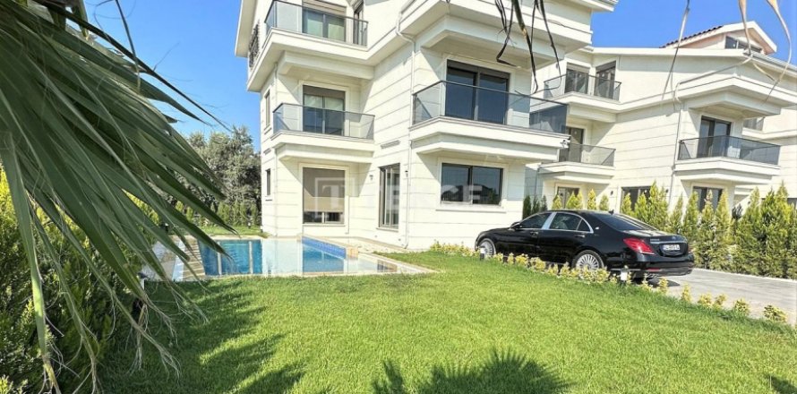 4 dormitorios Villa en Serik, Turkey No. 12320