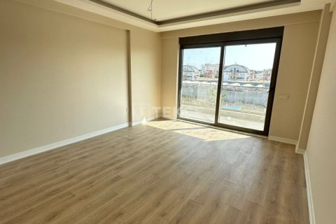 4 bedrooms Villa in Vu Xa, Vietnam No. 12320 13