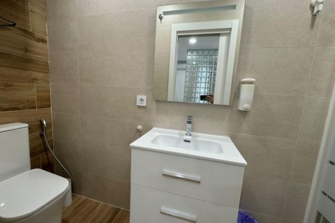 Коммерческая недвижимость с 9 спальнями в Ban Qua, Вьетнам №27809 5