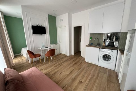 Коммерческая недвижимость с 9 спальнями в Ban Qua, Вьетнам №27809 30