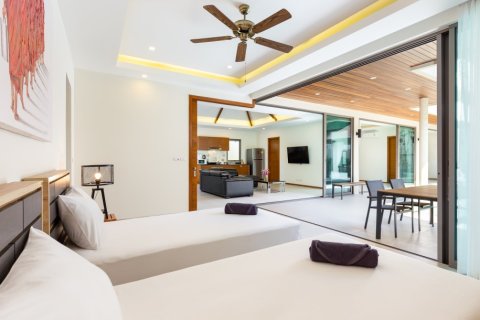 190m² Villa en Rawai, Thailand No. 97372 15