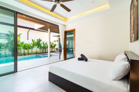 190m² Villa en Rawai, Thailand No. 97372 18
