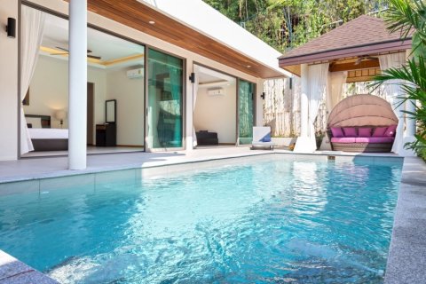 190m² Villa en Rawai, Thailand No. 97372 4