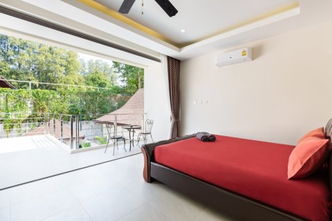 190m² Villa en Rawai, Thailand No. 97372 25