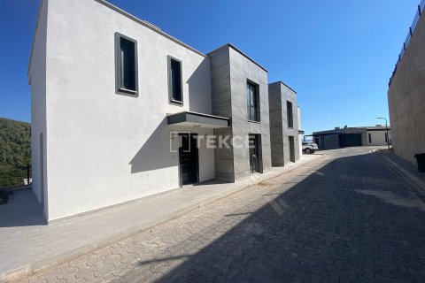 2 chambres Appartement à Duong Duc, Vietnam No. 95484 3