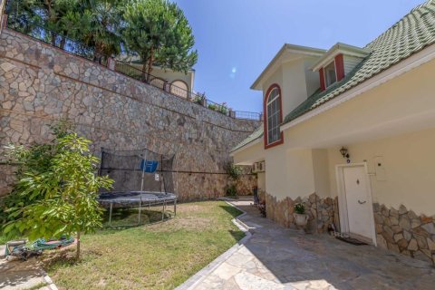 4 bedrooms Villa in Cai Rang, Vietnam No. 14188 9