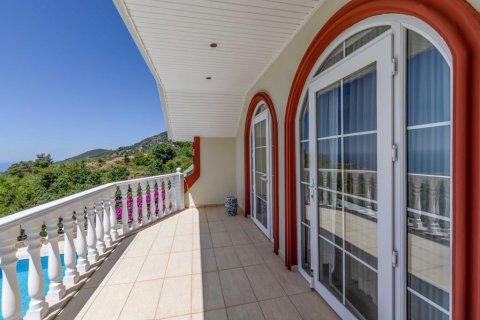 4 bedrooms Villa in Cai Rang, Vietnam No. 14188 8